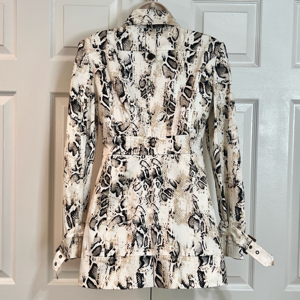 Like New-Bebe-Python Print Double Breasted Knee L… - image 5